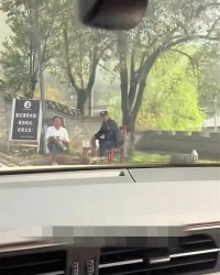 开云-“祖先给的特权”，河南网友称祖坟在景区祭祖免票，景区回应：没过检票口，一般是附近住户的祖坟